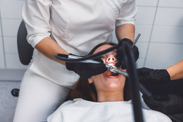 Best Weekend Emergency Dentist in Clive, IA
